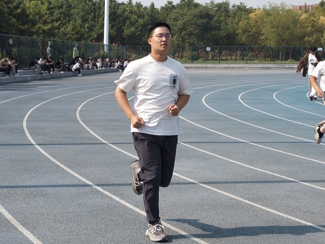 B1CC0CD9A8D909139D8463697CA9D66F.jpg